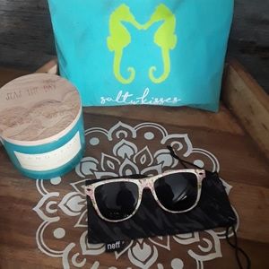 Neff Daily Sunglasses (NWOT)